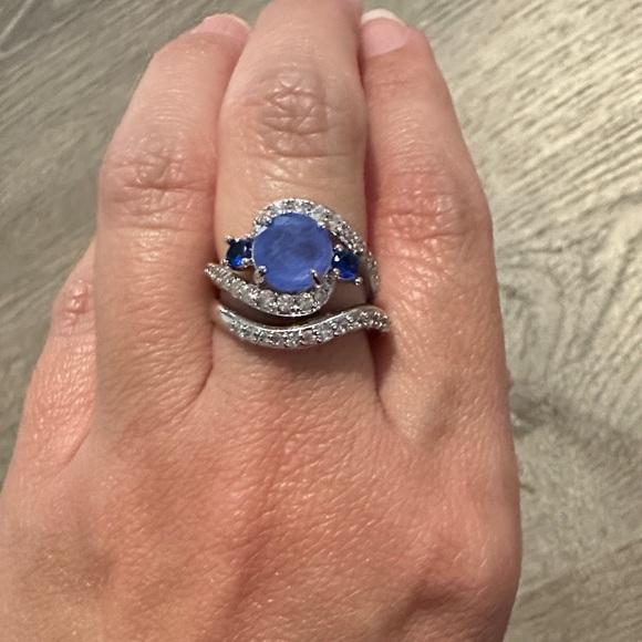 Bomb Party Women’s Set of‎ Seven Pieces of Elegant Necklaces & Rings Size 5 & 6 - Picture 6 of 13